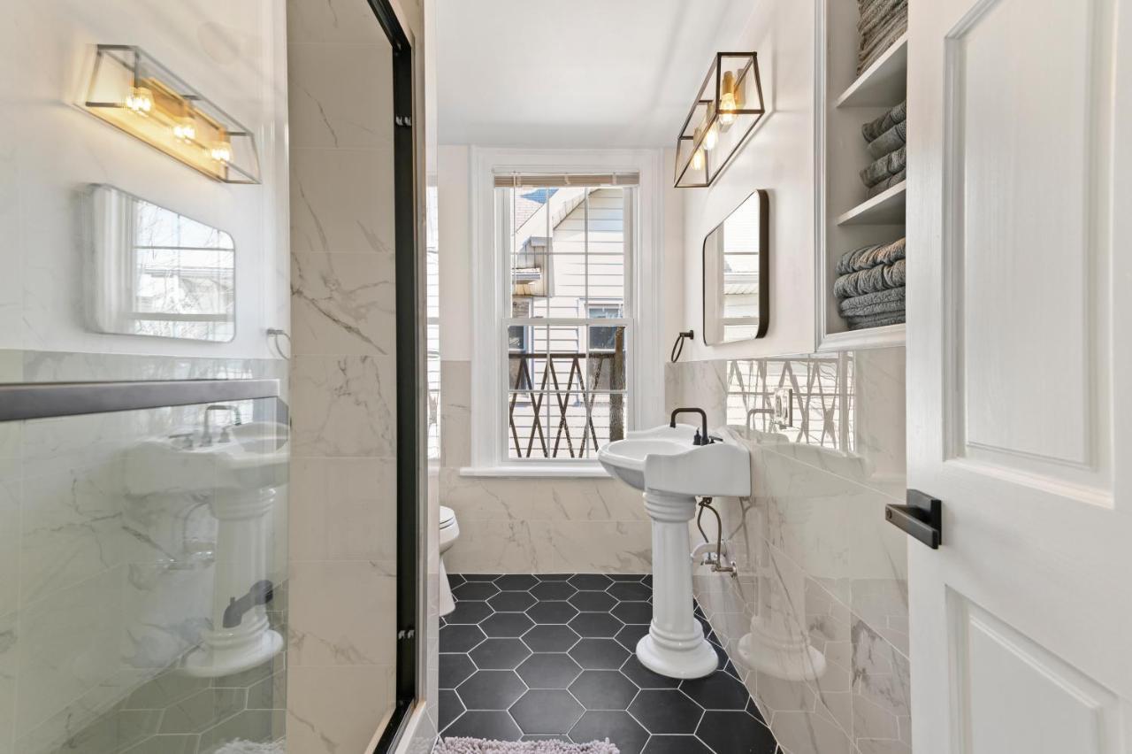 Orange Oasis In The Heart Of East Rock With Free Parking Near Dt And Yale Διαμέρισμα New Haven Εξωτερικό φωτογραφία