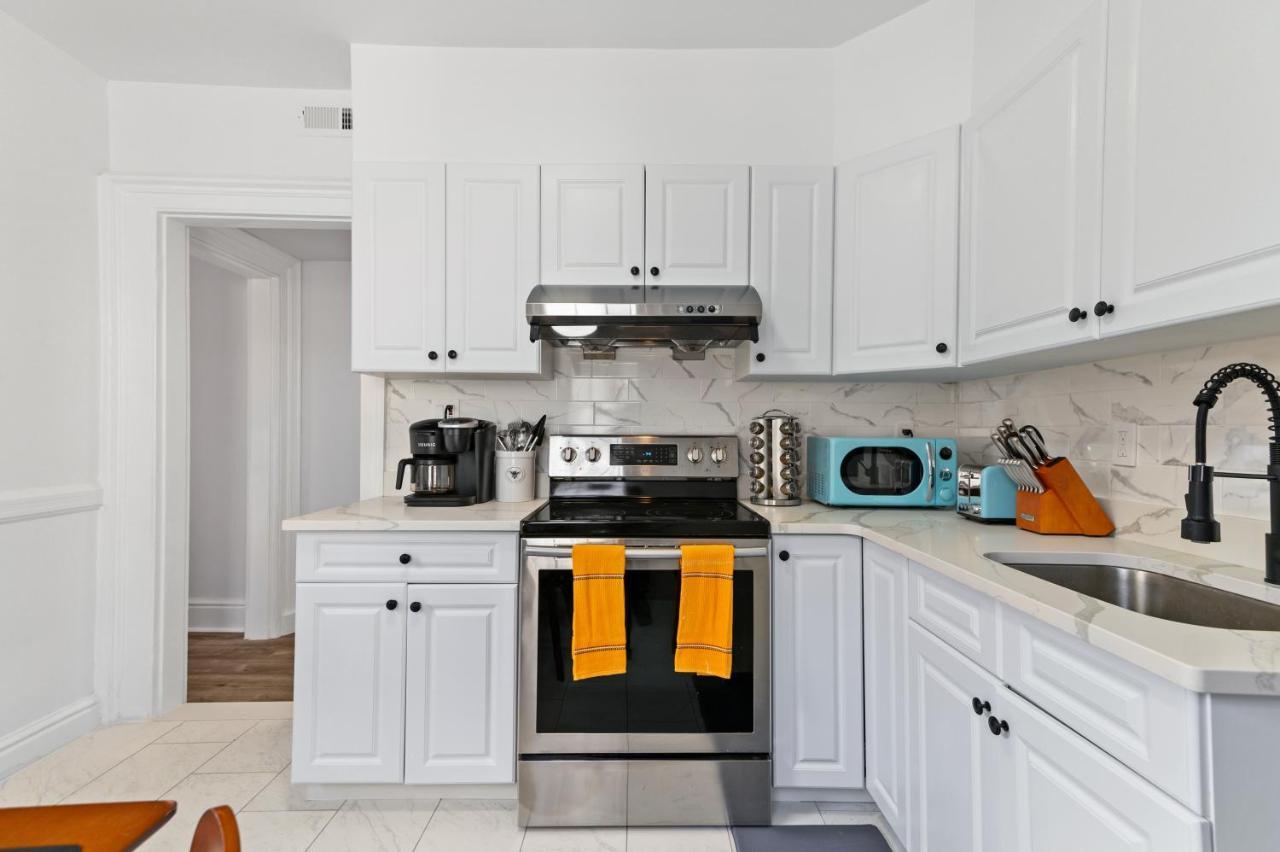 Orange Oasis In The Heart Of East Rock With Free Parking Near Dt And Yale Διαμέρισμα New Haven Εξωτερικό φωτογραφία